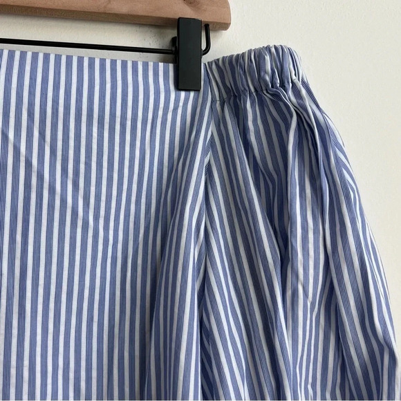 Alexis Juniper Blue Striped Off the Shoulder Flare Bell Sleeve Blouse Medium - Picture 7 of 10